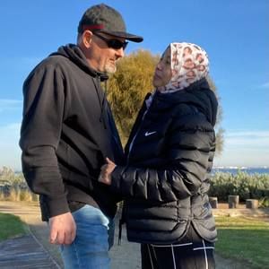 Meet your Posher, Ayu